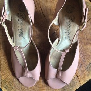 Tan Heeled T-Strap Danceport Dance Shoes